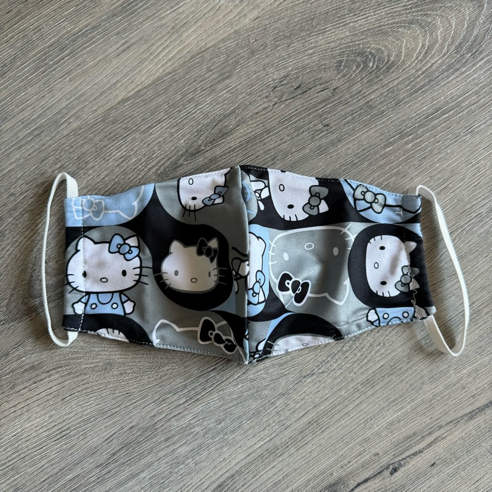 Hello Kitty Face Mask